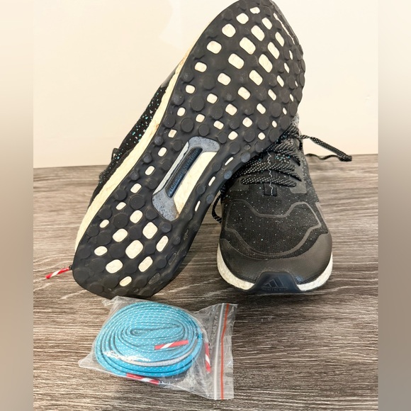 Solebox x Packer Shoes x adidas UltraBoost Mid 'Core Black Energy Blue’ - Picture 9 of 9